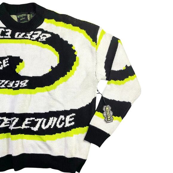 Beetlejuice x Forever 21 Spiral Oversized Sweater NWT - M - Picture 3 of 5
